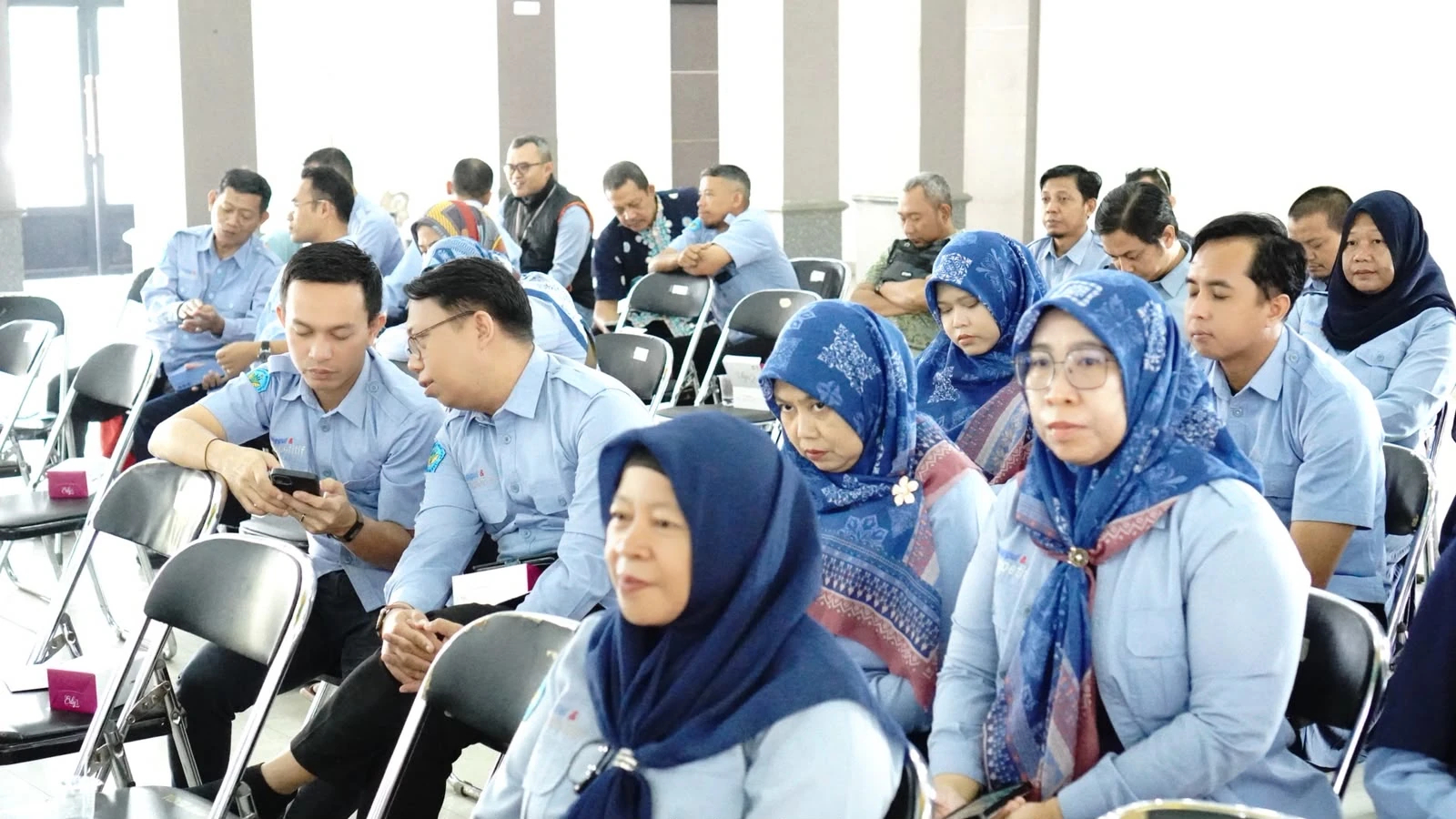 sidang_senat05